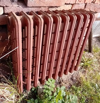 Litinový radiator - 2