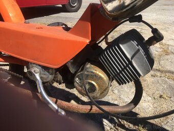 Moped - 2