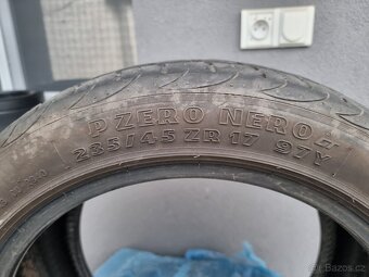 Pirelli 235/45 ZR 17 - 2