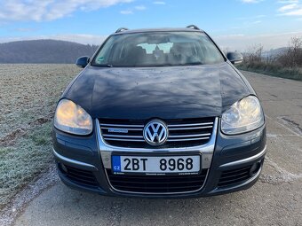 Volkswagen Golf kombi 1,9TDI 77 kW, rok 2009 - 2