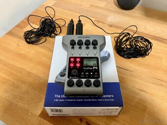 Zoom PodTrak P4 podcast rekordér 4 kanály vč. mikrofonů - 2