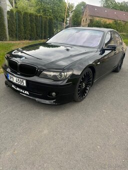 BMW 750i - 2