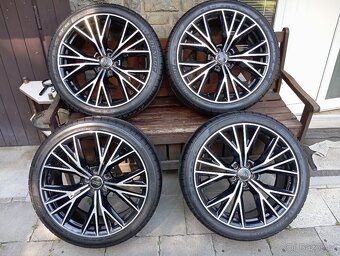 Audi A7 alu kola 265/35/R20 - 2