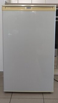 Lednička Zanussi ZRG31SW - 2