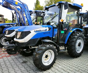 TRAKTOR LOVOL M254 s kabinou - 2