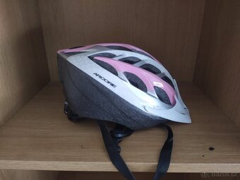 Cyklo helmy - 2