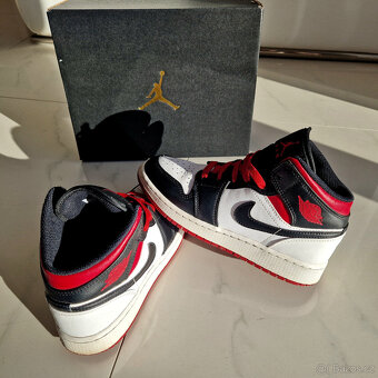 Orig. NIKE Air Jordan 1 MID, vel. EUR 35,5 - 2