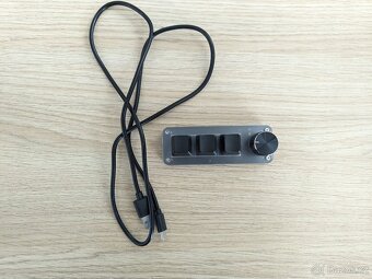 Programovatelný Macropad – 3 tlačítka + otočný enkodér - 2