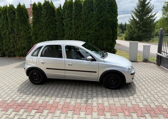 Opel Corsa 1,2 i klima , 2 sady kol benzín - 2