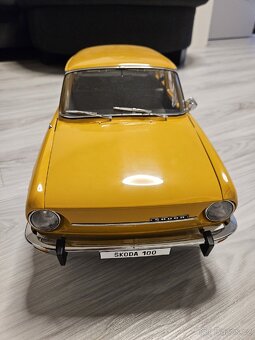 Škoda 100 Deagostini 1:8 - 2