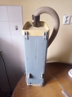 Retro vysavač ETA 412 - 2
