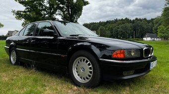Bmw E38 735i - 2