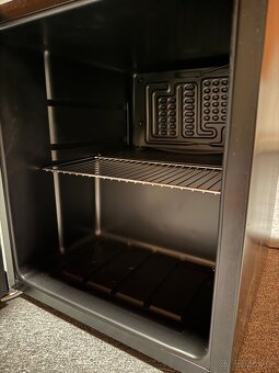 Minibar / minilednice / minichladnička - 2