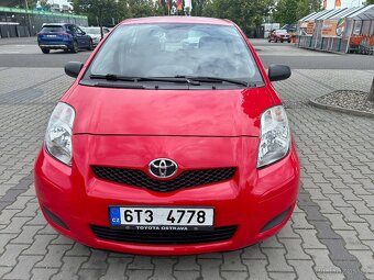 TOYOTA YARIS 1.0, r. 2009 – klimatizace, STK do 4/2026 - 2
