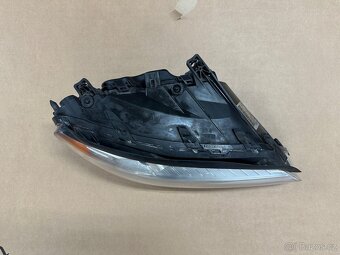 PRAVÁ PŘEDNÍ LAMPA VOLVO S80 II V70 III - 2