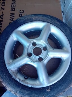 koupím 1 disk viz foto - 2