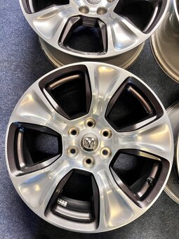 6x139.7 R20 Originál Dodge RAM 1500 REBEL - TOP STAV - - 2