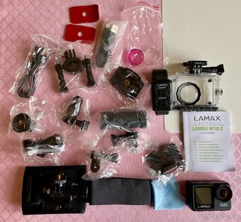 Nová Outdoorová kamera LAMAX W10.2 šedá - 2