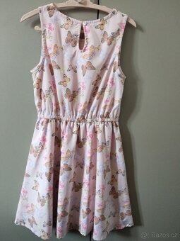 Šaty, 8-9 let - 2