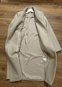 Dámský zateplený kabát Reserved nový - 2