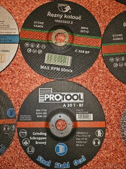 Kotouče a kartáč flexa / úhlová bruska 180mm za 199,-Kč - 2