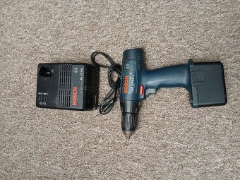 Aku vrtačka/šroubovák Bosch - 2