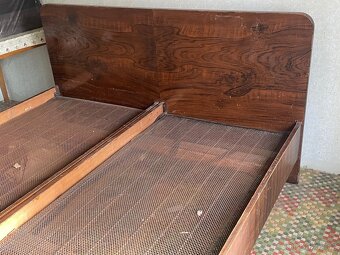 Postel s železným roštem - 2