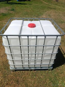 IBC nádrž kontejner 1000l - 2