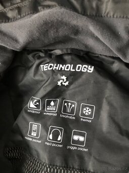 Dámská lyžařská bunda černá v.40-42 - 2