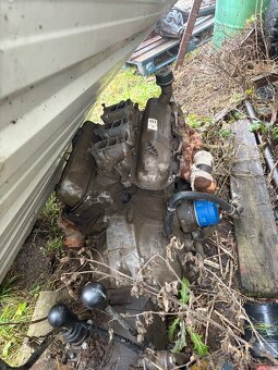 Prodám motor Ford Sierra 2.8i - 2