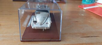 Zberateľské auto Packard v 12 le baron - 2