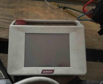 Robotický systém pro odebírání vtoků Wittmann WP80 (8912) - 2