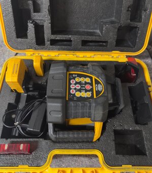 Nivel laser NL400 - 2