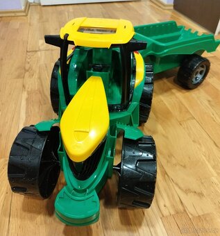 Traktor a návěs Lena - 2