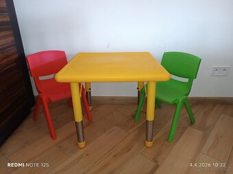 Stul Mooby 62x62cm, stavitelný+ židličky - 2