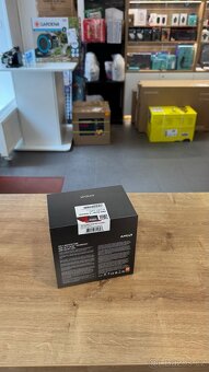 AMD Ryzen 9 7950X3D - 2