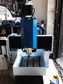 300x400mm CNC frézka na kovy - 2