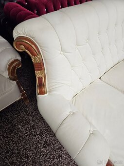 CHESTERFIELD SEDAČKA ŠTÝLOVA ,V KOMBIN.S DREVOM - 2