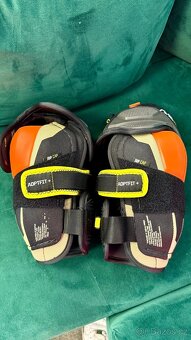 Lokty CCM Tacks AS-V Pro - 2