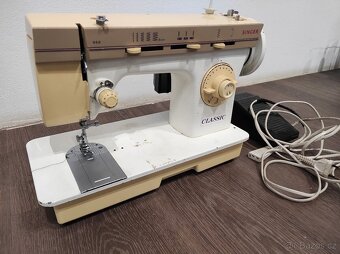 Šicí stroj SINGER CLASSIC M.C.P.K. - 2