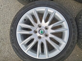 Alu kola 5x112 r17 skoda 225/45r17 pneu letni - 2