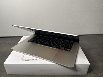 MacBook Air 15" 2023 M2 256GB Starlight - 2