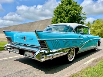 1958 Buick Roadmaster Limited Riviera - 2
