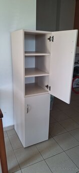 Nová koupelnová skříňka - 2