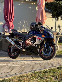Suzuki GSXR 750 K5 - 2