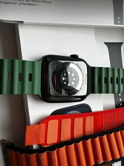 Apple Watch 8 - 45mm - 2