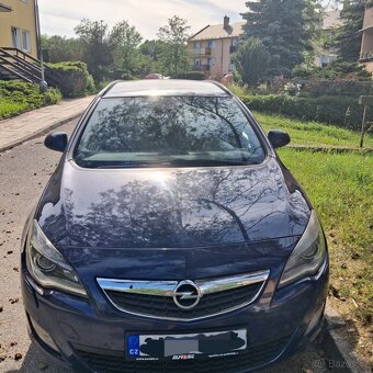 Opel Astra J 1.7 CDTI kombi 2010 rok 81kw - 2