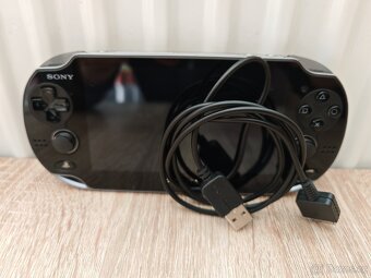 PlayStation Vita Oled 1000 - 2