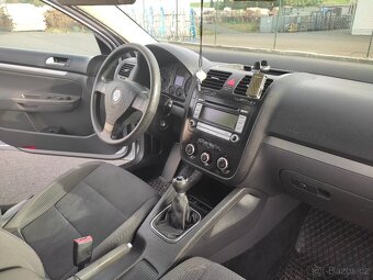Prodám WV Jetta 1.6 benzín 85Kw - 2