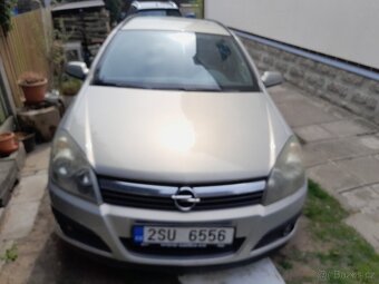 Prodám Opel Astra H combi 16 / 16V stk 10/2006 - 2